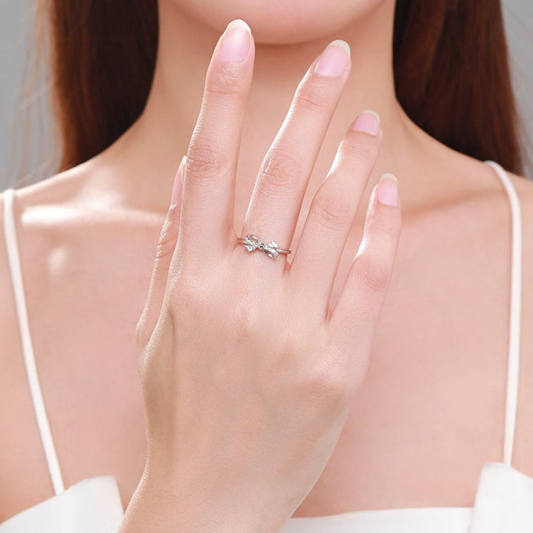 Ribbon Accent Ring