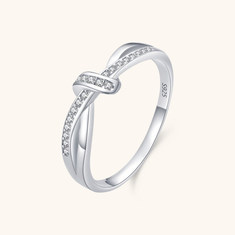 Love Knot Twisted Zirconia Ring