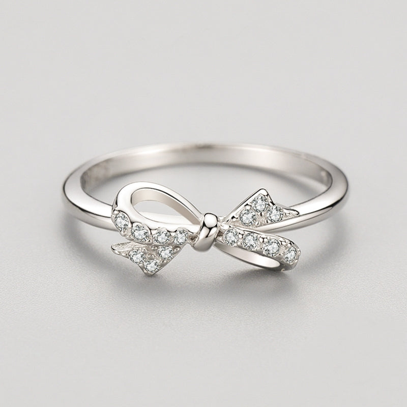 Ribbon Accent Ring