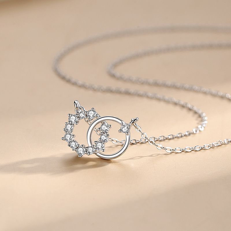 Interlocking Circle Necklace