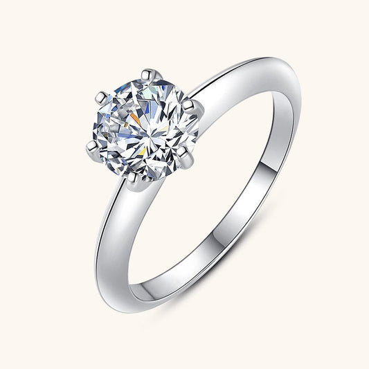 Classic Solo Round Cut Engagement Ring