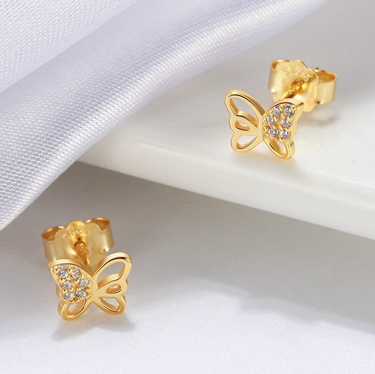 Maeve Stud Earrings