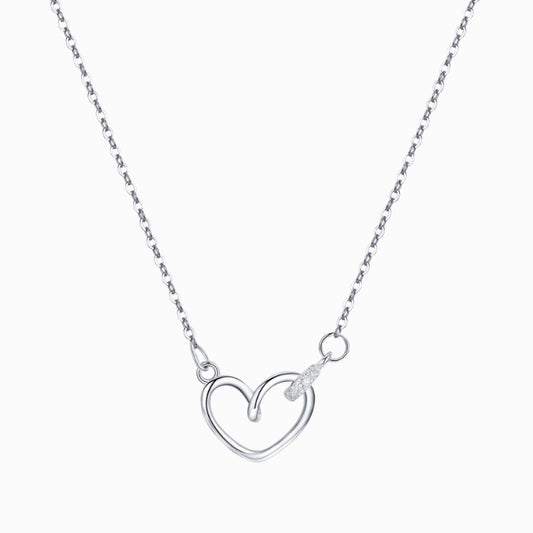 Interlocking Heart Circle Necklace