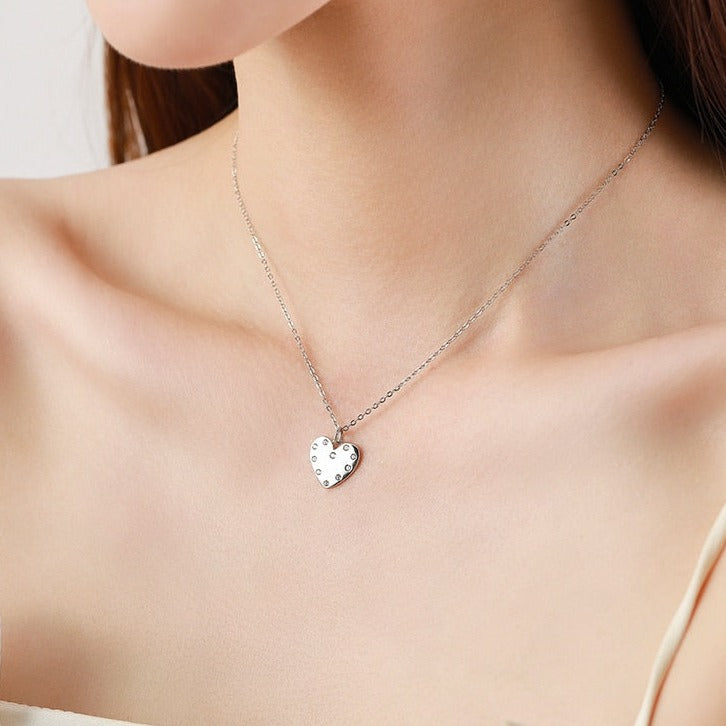 Heart Medallion Pendant Necklace