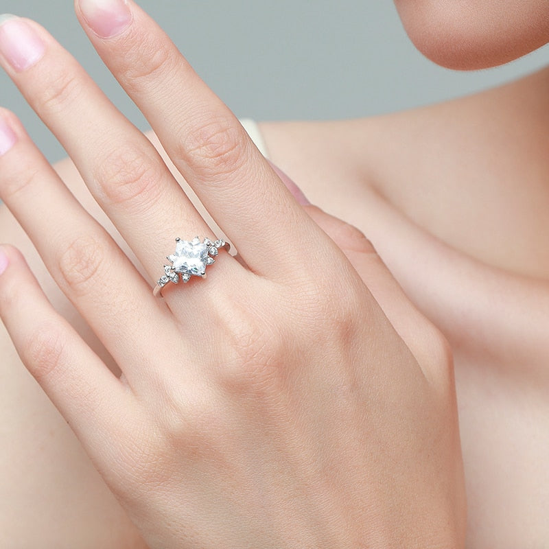 Princess Cut Dazzled Cubic Zirconia Silver Ring